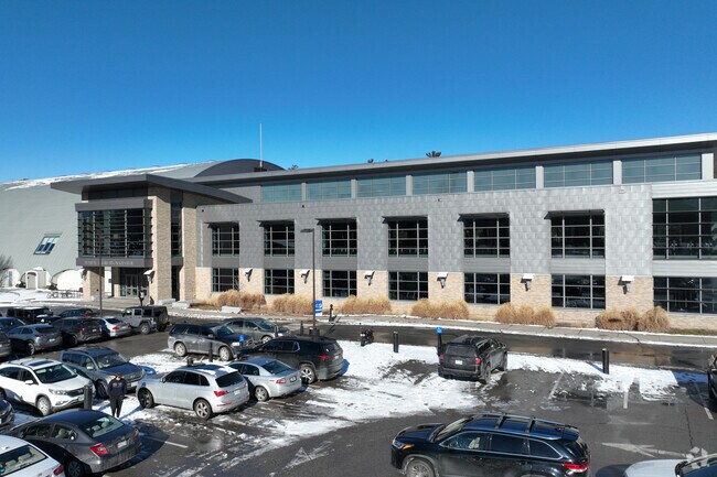 Dover benefits from its proximity to the University of New Hampshire in nearby Durham.