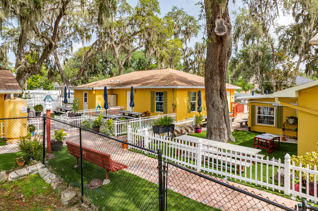 Garden Montessori School is a beautiful school amongst the trees.