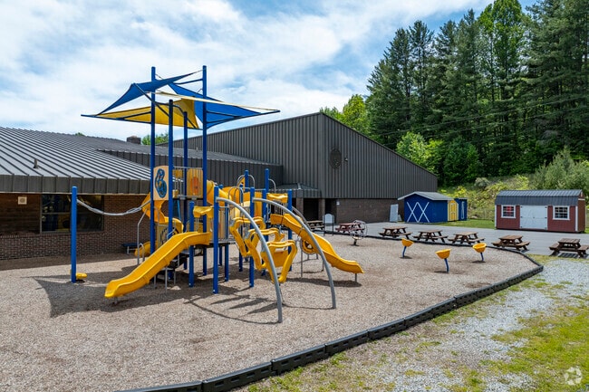 Riverside Elementary School's emphasis on both academics and community service fosters well-rounded students.