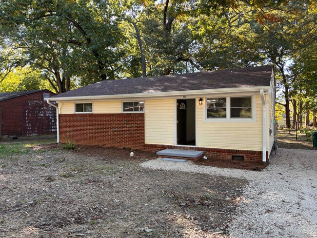 1813 Blain St, High Point, NC 27262 - photo 2