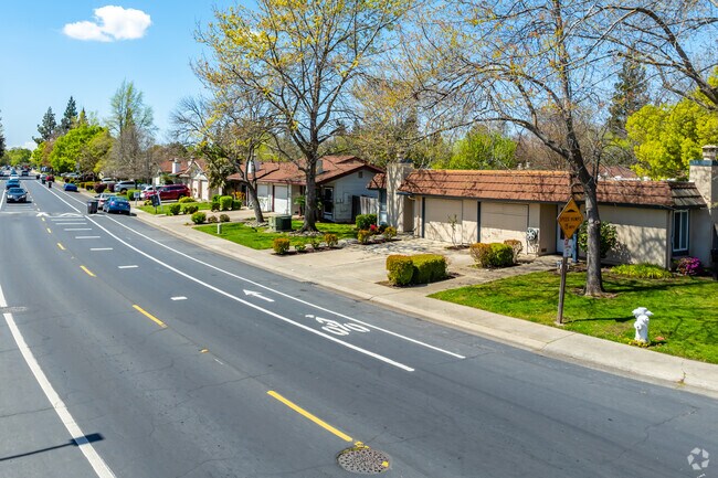 Duplexes can be found in the center of Walnut Wood.