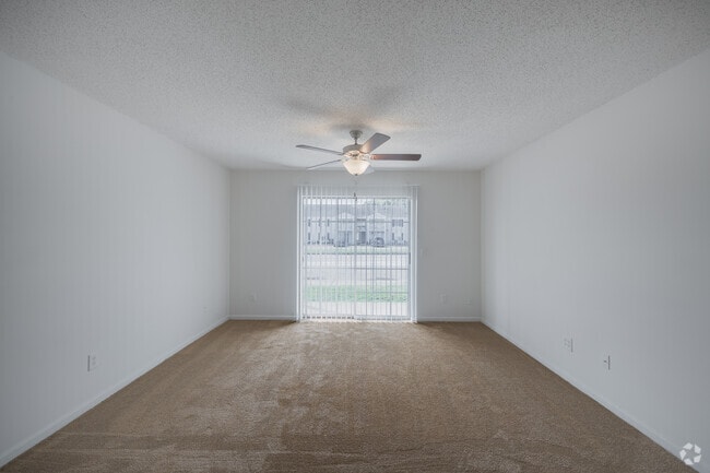 2BR, 2BR - 1,000SF - Living Room