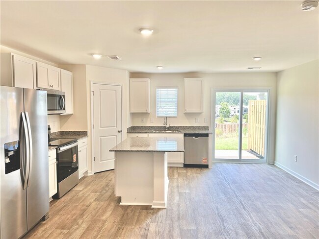 530 Seaborn Cir, Pendleton, SC 29670 - photo 4