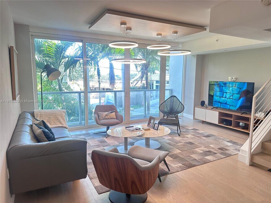 1000 99th St unit 5, Bay Harbor Islands, FL 33154 - photo 1