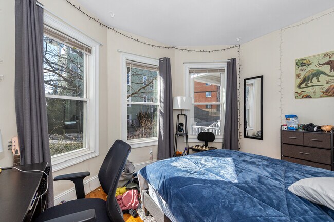 226 Calumet St unit 1, Roxbury Crossing, MA 02120 - photo 7