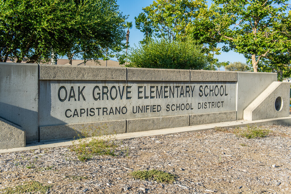 Oak Grove Elementary School is part of the Capistrano Unified School District.