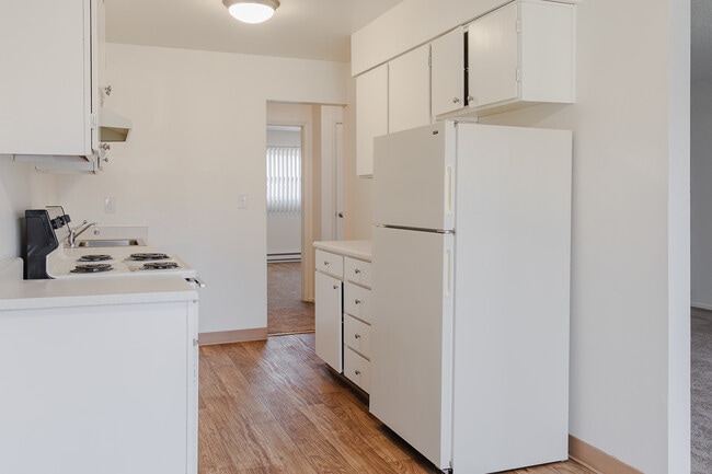 Gateway Park, Portland, OR 97220 - photo 4