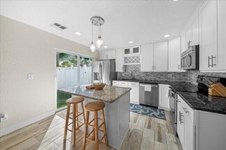 595 Park Ave, Satellite Beach, FL 32937