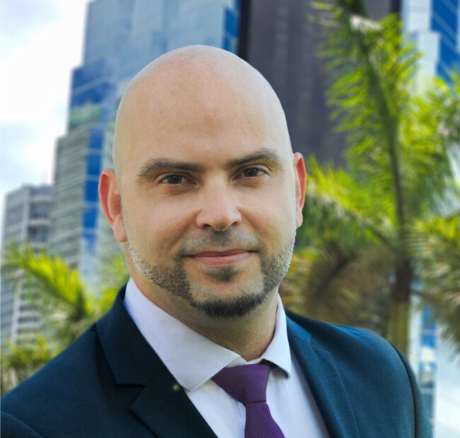 Agent Photo