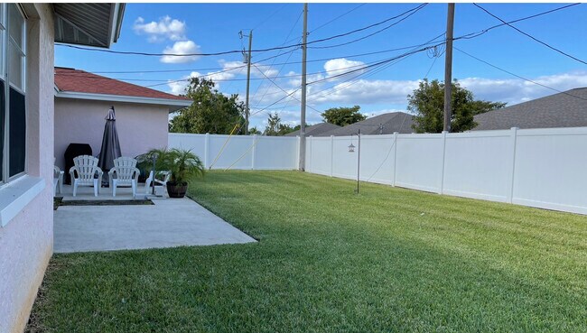 3633 Country Club Blvd unit 2 - Duplex, Cape Coral, FL 33904 - photo 5