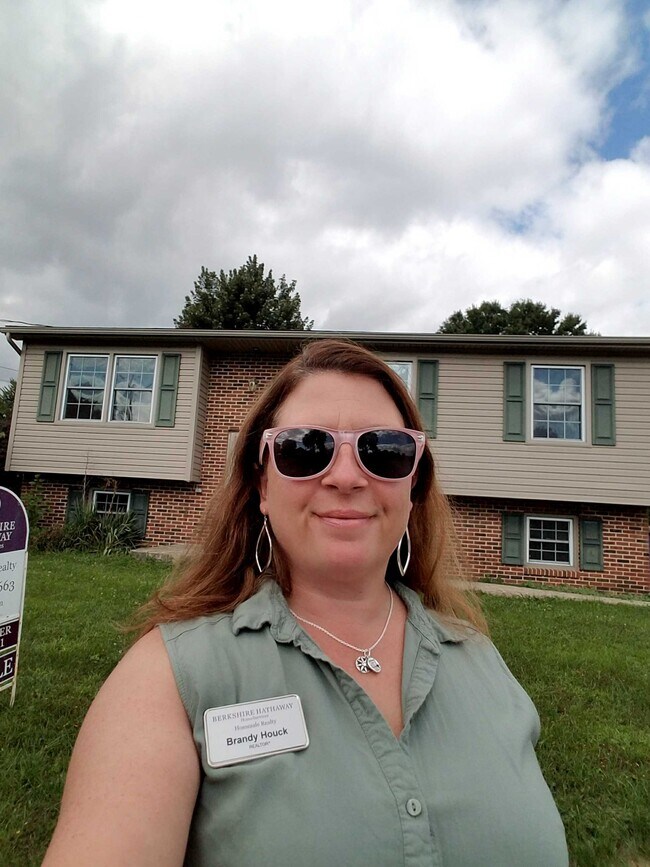Brandy Houck