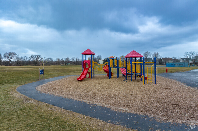 Westfield Community School has a student to teacher ratio of 14 to 1.