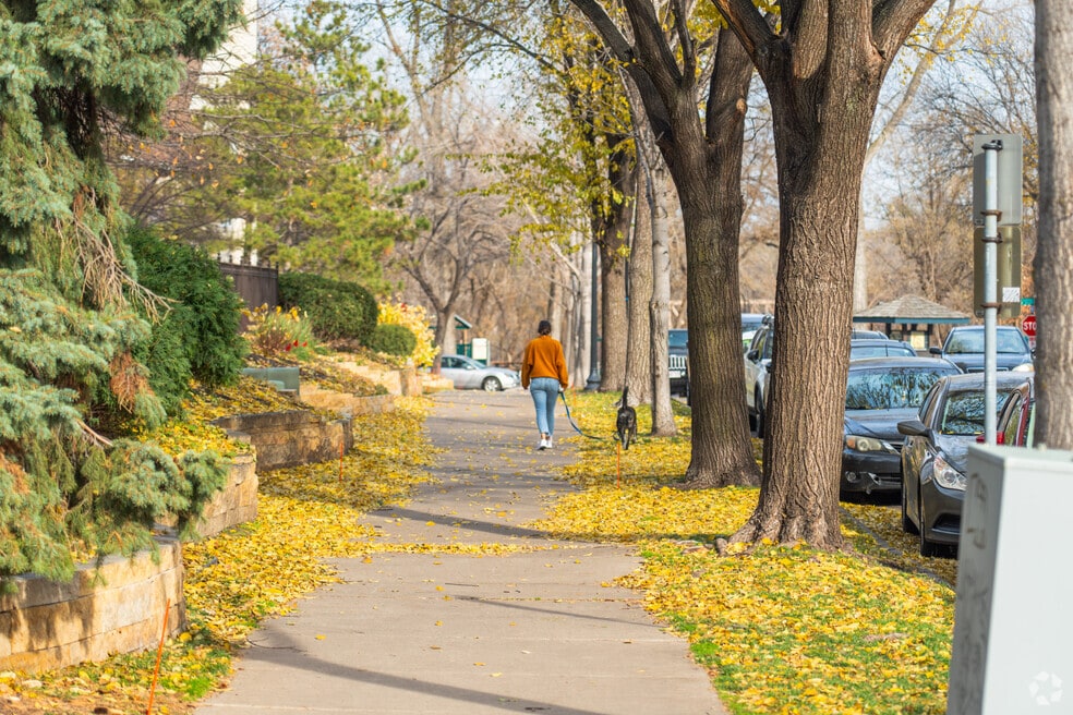 Neighborhood_542488_NicolletIsland_20231212_THv1