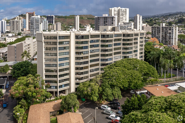 About Punahou Cliffs, Honolulu HI | HOAs, Reviews, Amenities - Homes.com