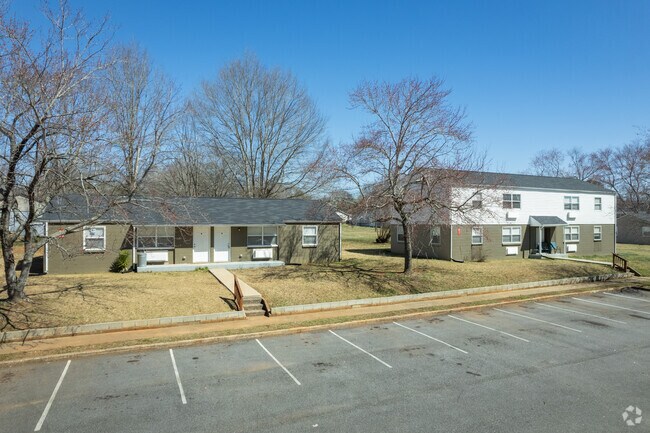 Hampton View Apartment, Gaffney, SC 29341 - photo 3