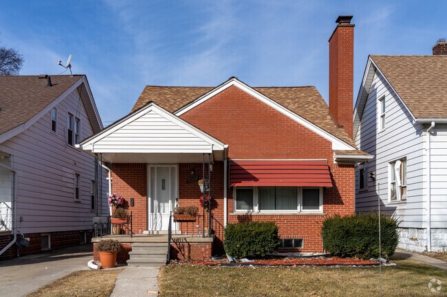 Smalll brick cottage-style homes in Woodbridge are ideal for first time buyers.