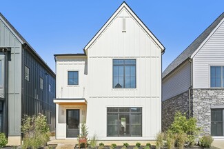 2841 Katmai Dr, Columbus, OH 43228