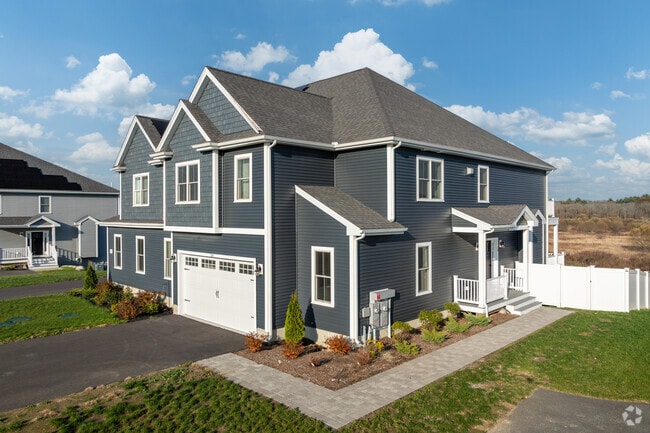 16 Metacomet Rd unit 36737777, West Bridgewater, MA 02379 - photo 4