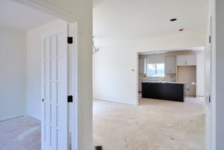 414 Mitchell Ave, Mountain Top, PA 18707