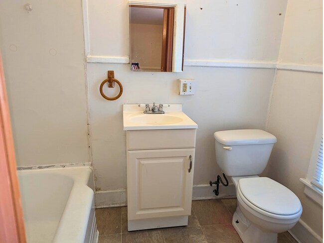 165 Brunswick St unit 7, Old Town, ME 04468 - photo 6