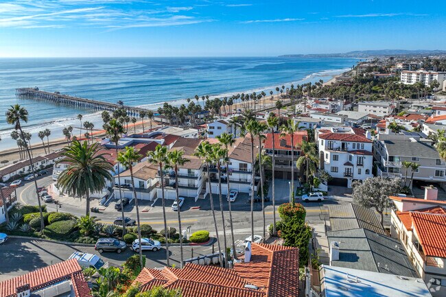 Central San Clemente has spectacular views from all angles.