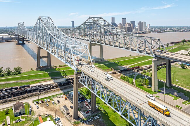 Reach shopping on the West Bank by way of the Crescent City Connection near the Irish Channel.