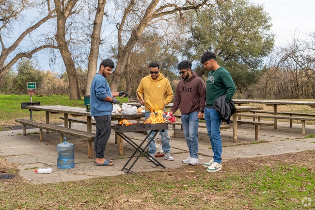 Enjoy a picnic with friends at the Riverside Picnic Area in Carmichael.