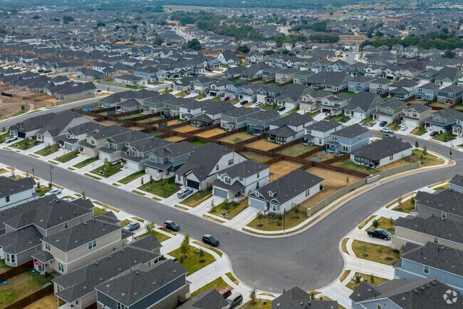 Cedar Hollow: An Up-and-Coming Neighborhood with Spacious Homes.