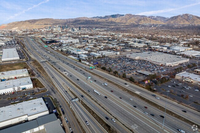 Wasatch Hollow residents can use Interstate 15 to explore the valley.