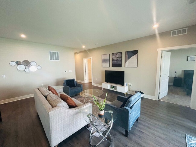 3939 Pinot Dr unit ID1364145P, Wyoming, MI 49418 - photo 2