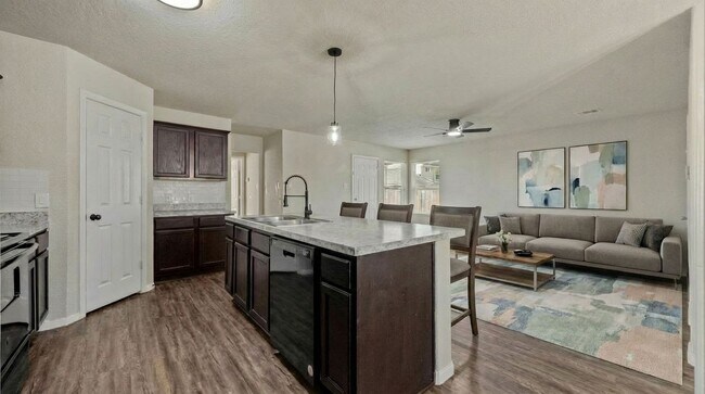 16649 E Forrestal, Montgomery, TX 77316 - photo 5