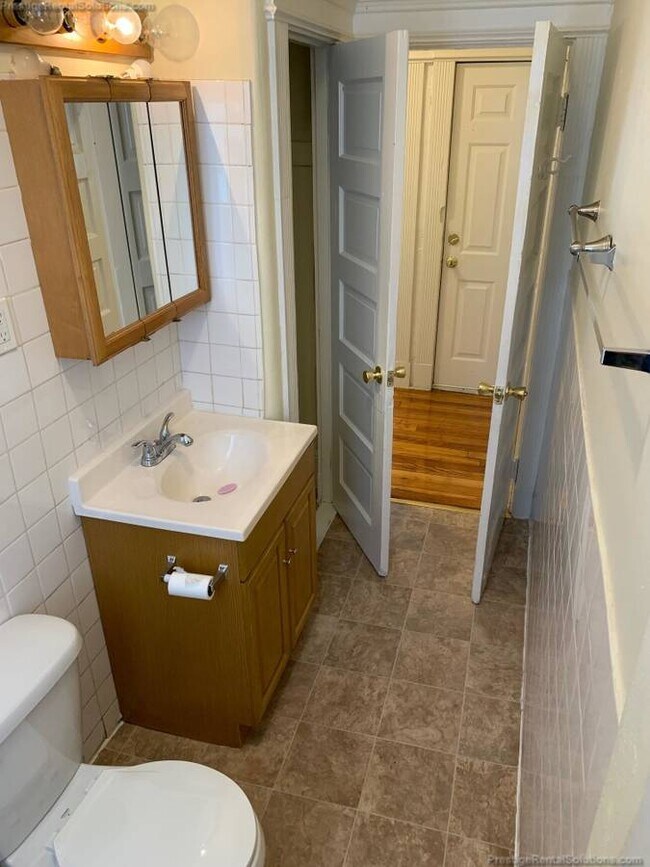 81 Empire St unit 4, Allston, MA 02134 - photo 6