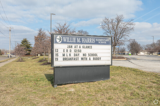 Harris Elementary School has a 13:1 student teacher ratio.