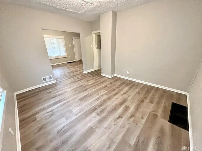 2308 Fauver Ave, Dayton, OH 45420 - photo 5