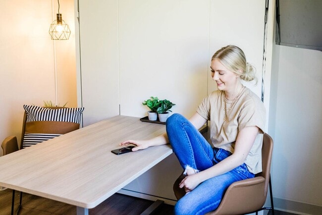 Furnished Apartments with flexible lease terms and unbeatable building amenities., Neenah, WI 54956 - photo 7