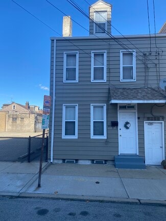2109 Jane St, Pittsburgh, PA 15203