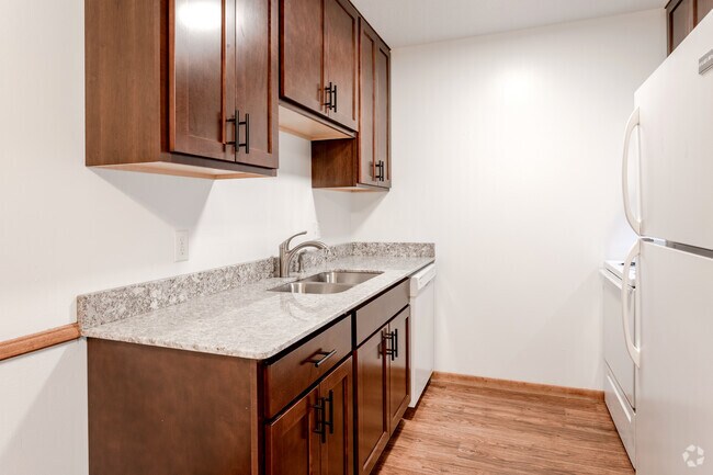 2BR, 1BA