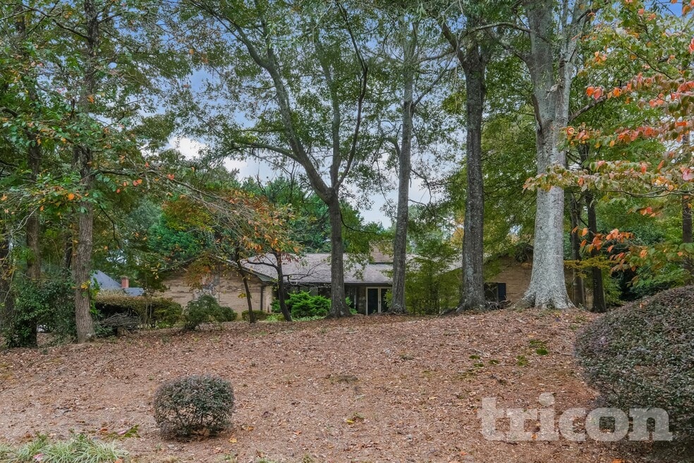 3944 River Dr SW, Lilburn, GA 30047 - photo 1