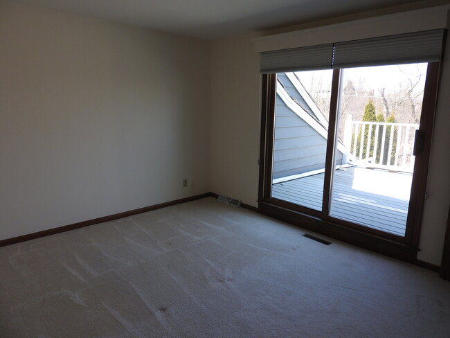2nd Bedroom with Deck