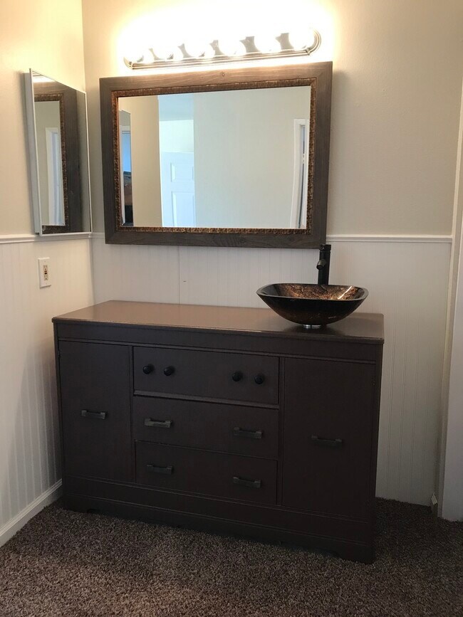 13393 Cahuenga Rd, Victorville, CA 92392 - photo 4