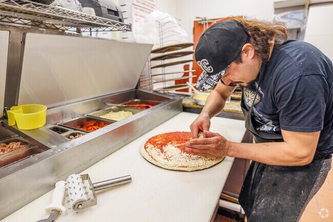 Philadelphia Style Pizza & Subs, in Rosedale, serves up delicious fresh pizzas.