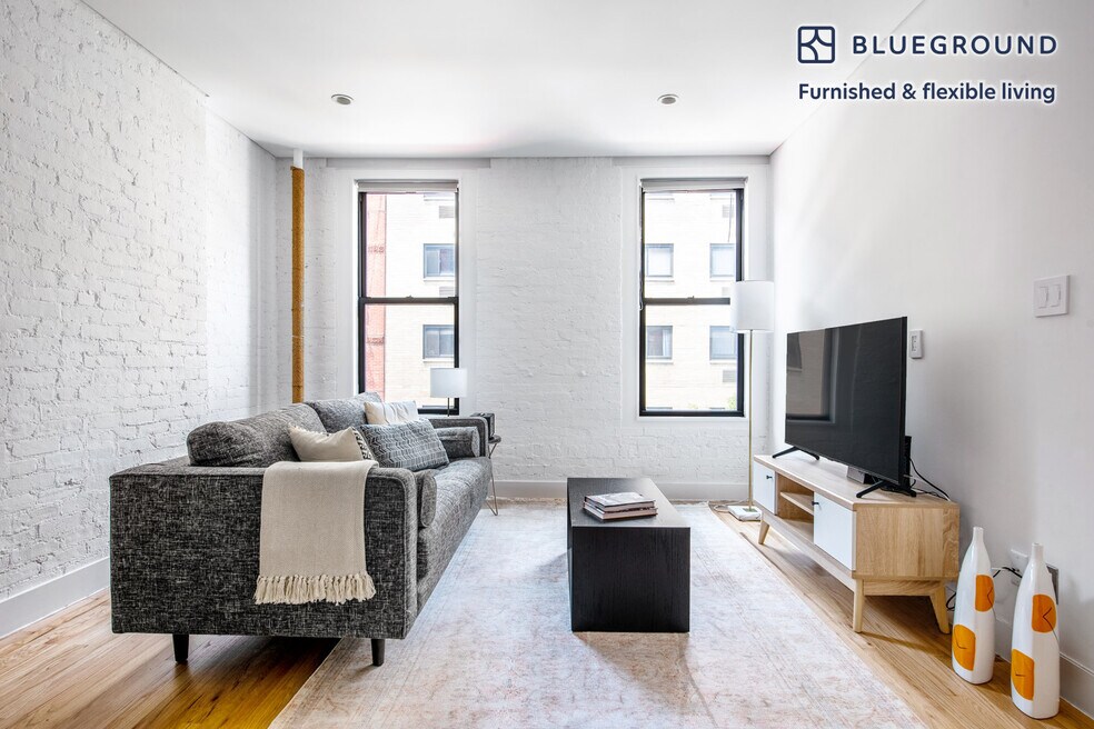 250 Mulberry St unit FL2-ID598, New York, NY 10012 - photo 1