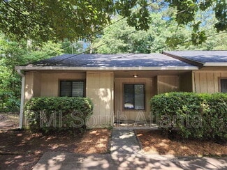 107 Spring Ct Unit 107, Fairburn, GA 30213