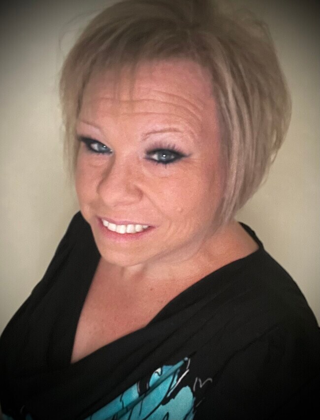 Shawna Lott