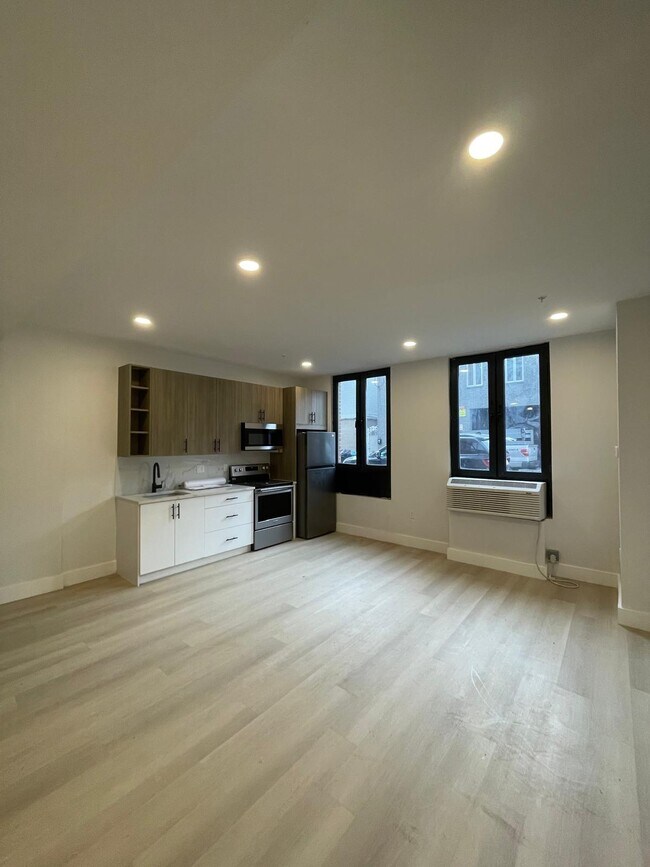 316 Forrest St, Jersey City, NJ 07304