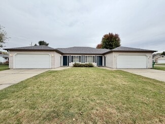 203 Marlboro Ave, Edgerton, WI 53534