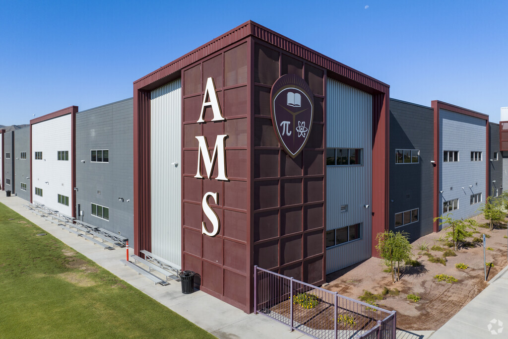 Academy of Math & Science South Mountain Campus serves the students of Phoenix.