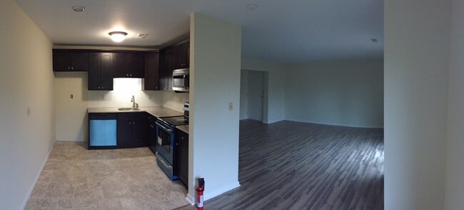 42 Maple St unit 5B, Mohnton, PA 19540 - photo 3