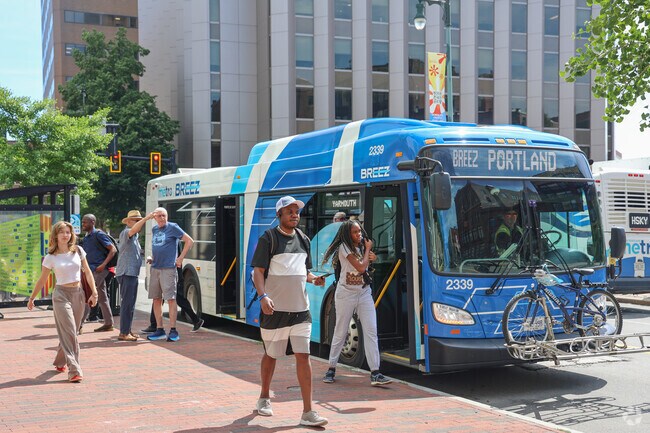 Downtown Portland has an excellent public transportation system for local commuters.