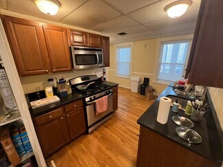 363 Beacon St Unit 3, Somerville, MA 02143